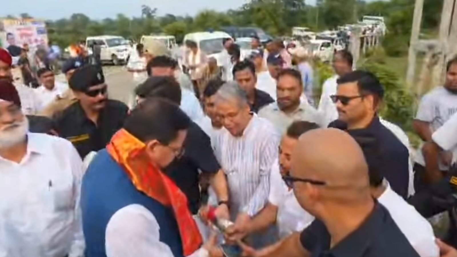 आल इंडिया पसमांदा मुस्लिम महाज़ उत्तराखंड के प्रतिनिधिमंडल ने मुख्यमंत्री श्री पुष्कर सिंह धामी जी से की शिष्टाचार भेंट