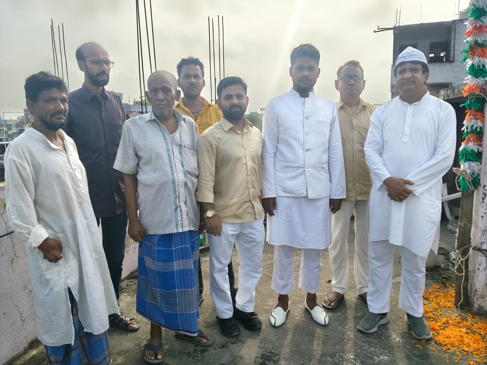 बिहार प्रदेश कार्यालय में ध्वजारोहण, स्वतंत्रता सेनानियों एवं पसमांदा नेताओं को किया गया याद